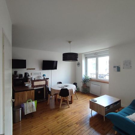 Appartement 2 Pieces Centre De Vannes Avec Parking Prive Ngoại thất bức ảnh